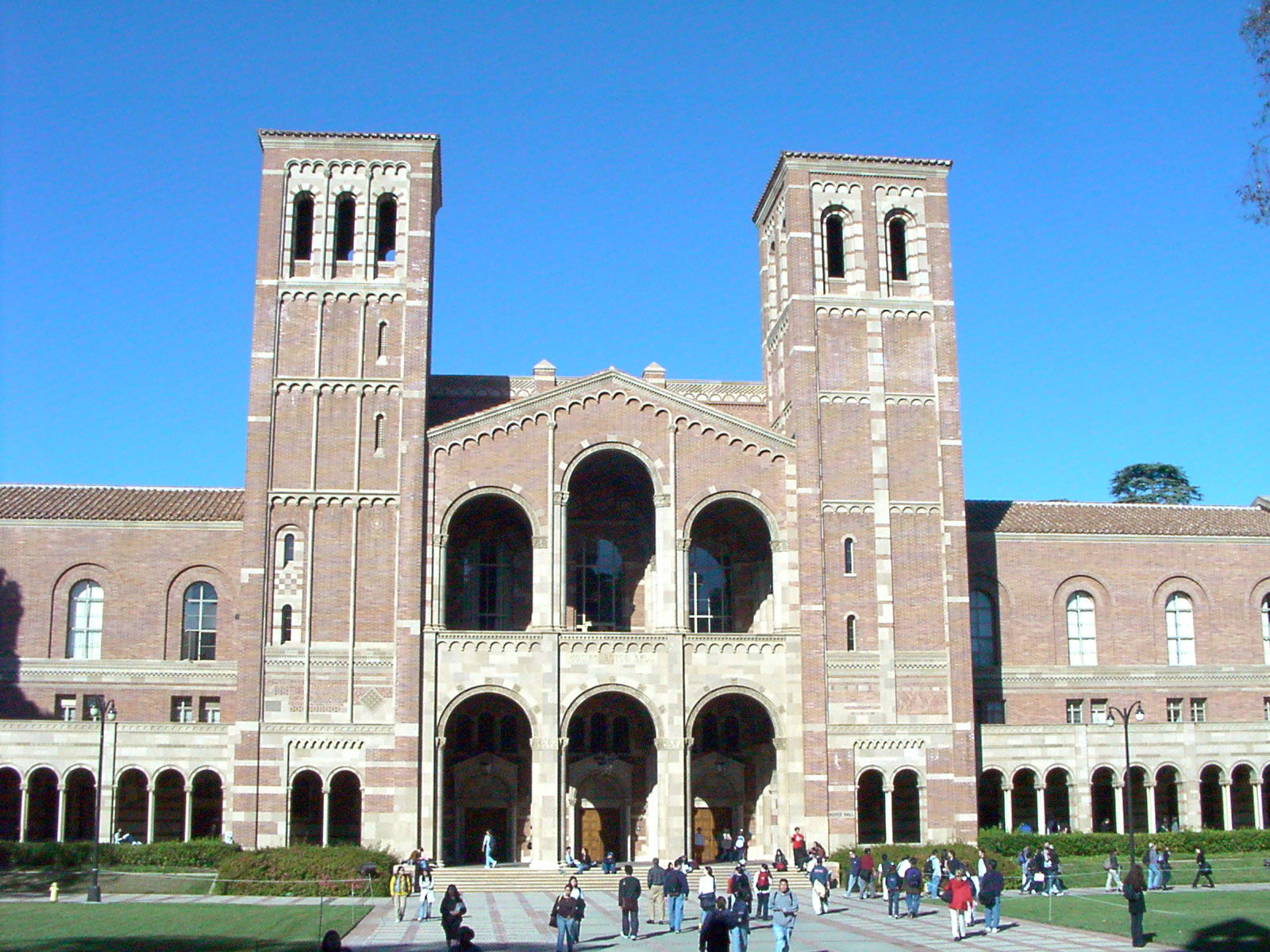 Ucla Photos   Royce Hall.jpg